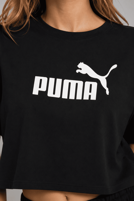 CAMISETA CROPPED ESS NO. 1 LOGO RELAXED FEMININA PRETO - PUMA